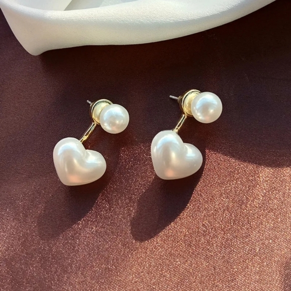 Little Love Imitation Pearl Earrings - Picture 2 of 2